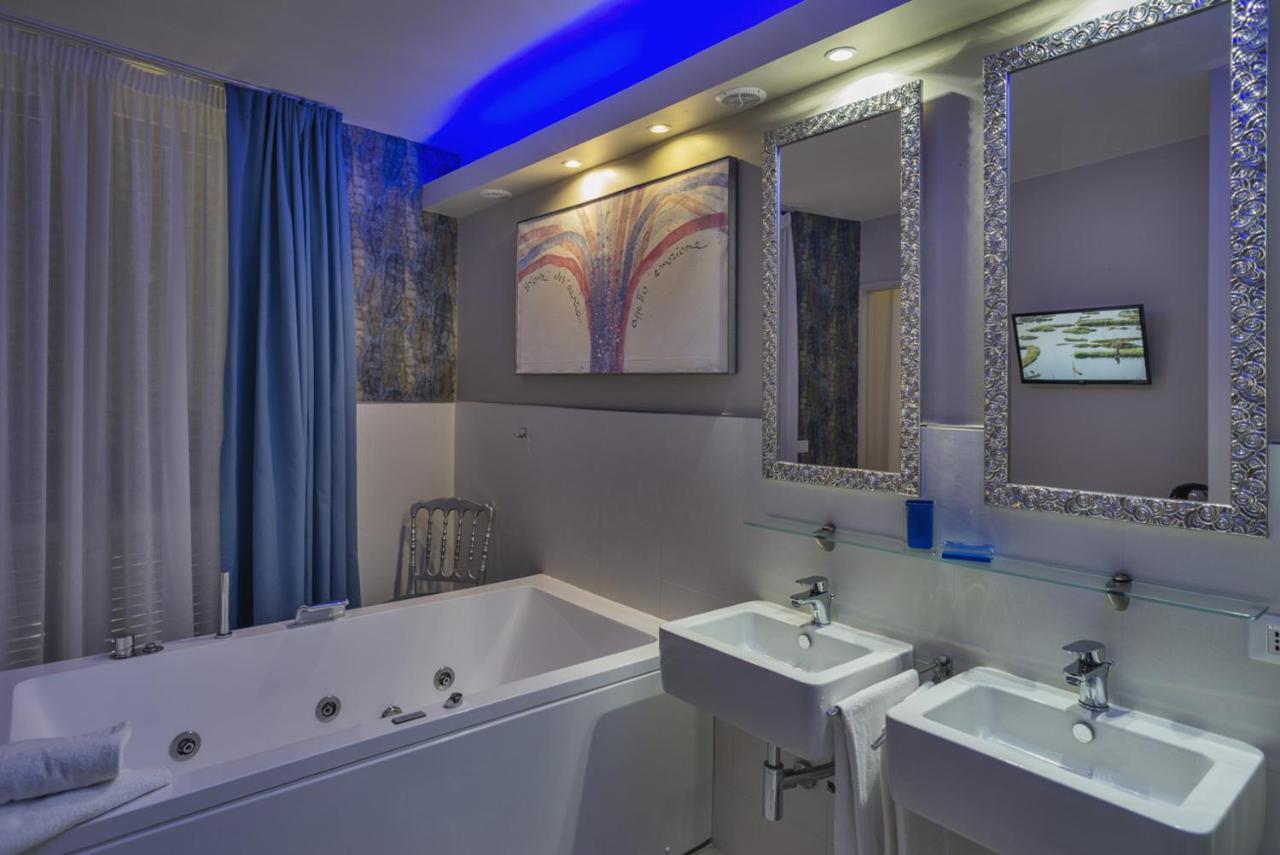 Deluxe Double Room Spa Bath